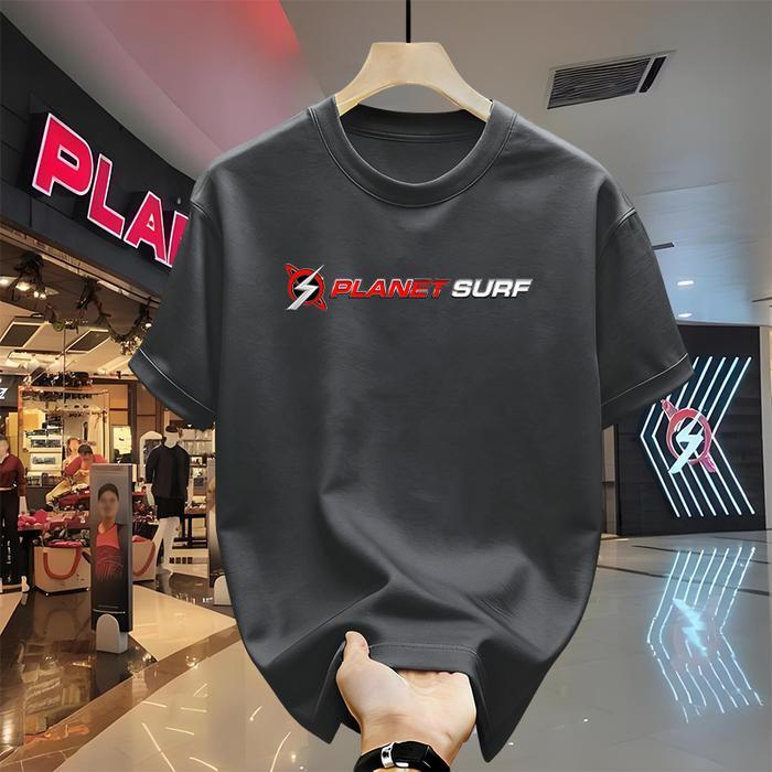 Kaos Planet Surf Oblong Pria – Cotton T-Shirt Lengan Pendek Surf Logo – Baju Cowok Casual Adem distr