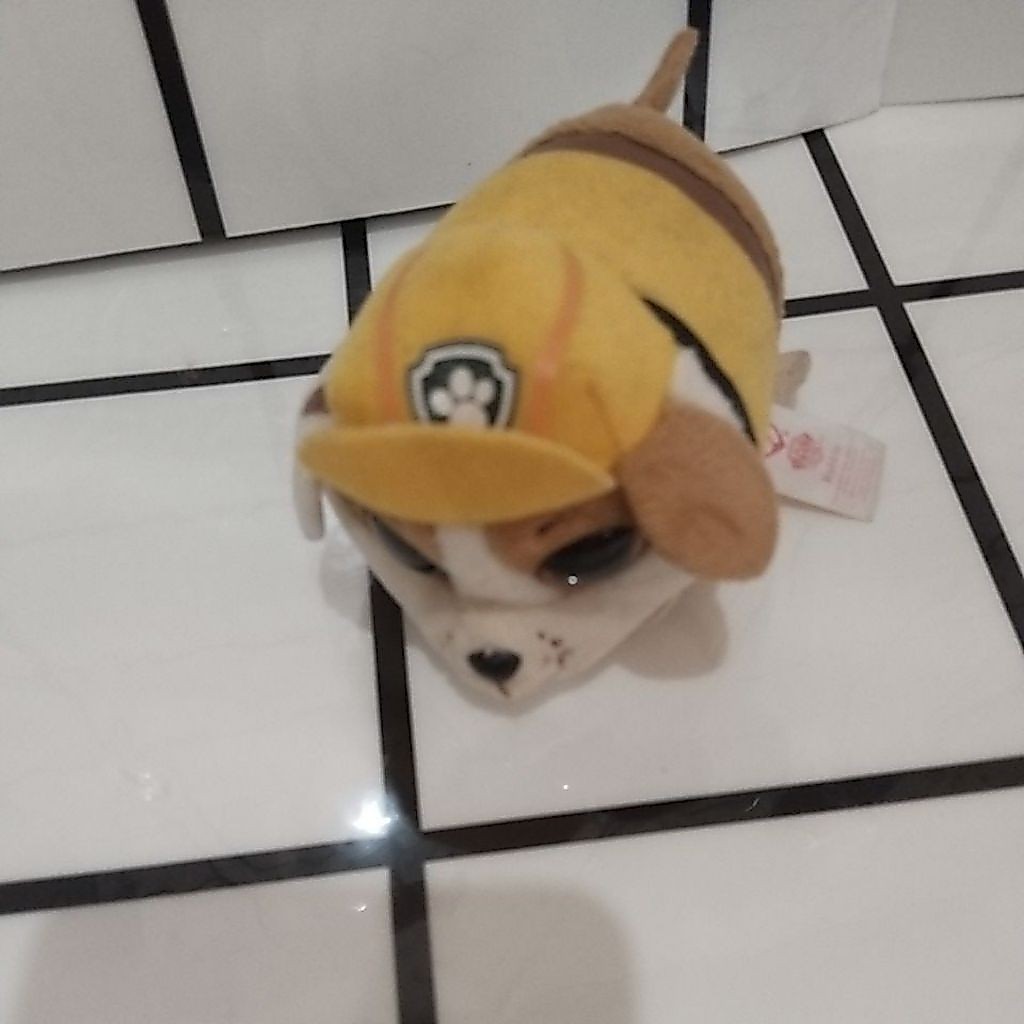 boneka mabel paw