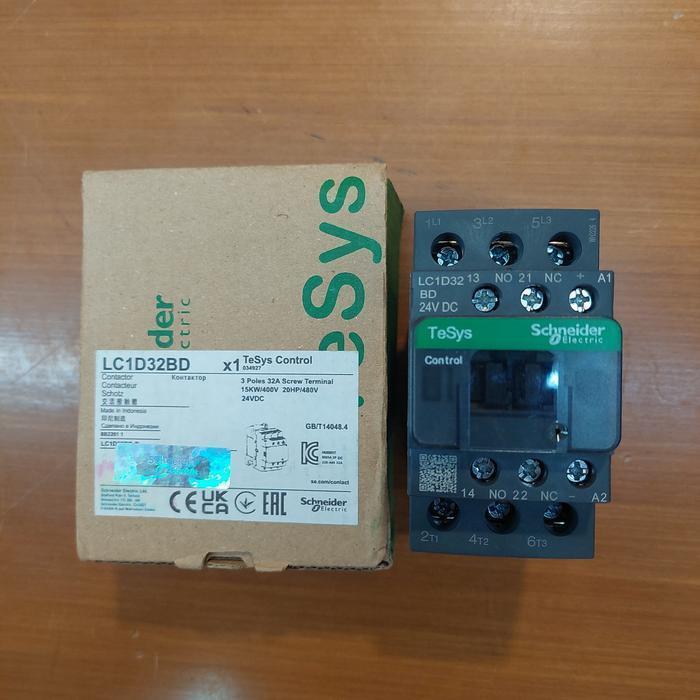 KONTAKTOR LCID32BD 24VDC/ 50A 3PAS Schneider Original ( COIL 24VDC)NEW new murah