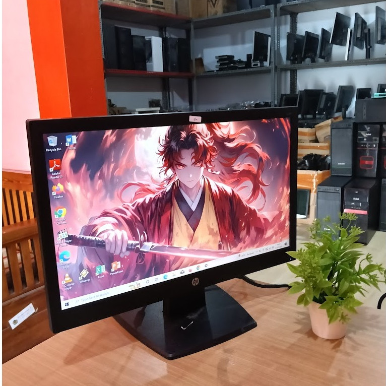 Monitor LED 19 inch Seken Bekas bergaransi