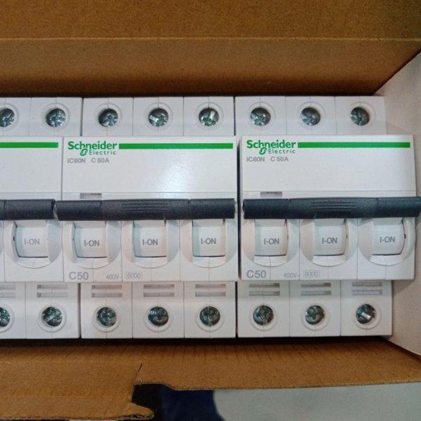 Schneider Mcb 3phase 50amper IC60N C50 400V 6000A Aparat Listrik Schneider Electric
