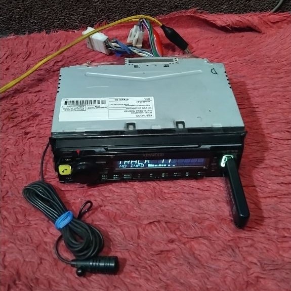 head unit singgeldis KENWOOD KMM-BT303 blutoot