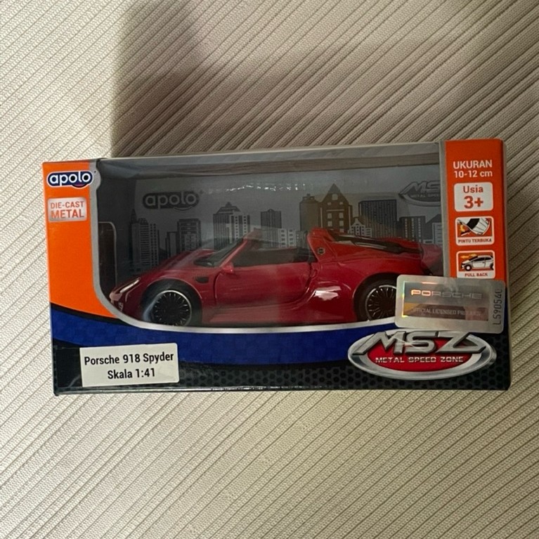 Apolo Porsche 918 Spyder