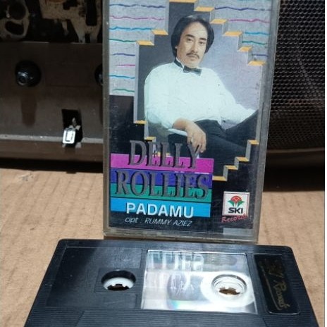 kaset pita Delly Rollies - padamu