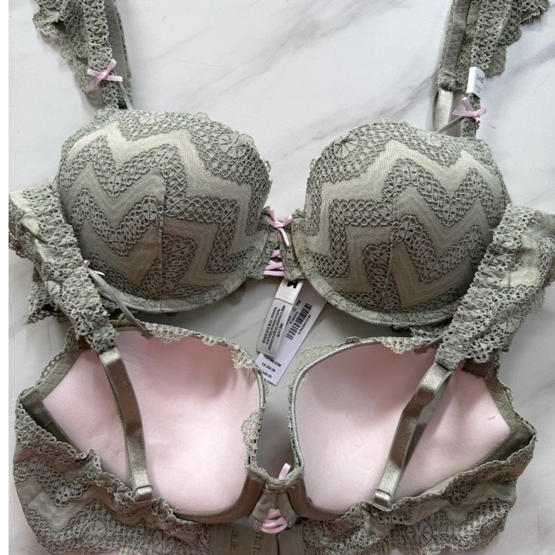 Pink Victoria’s Secret Bra Push Up