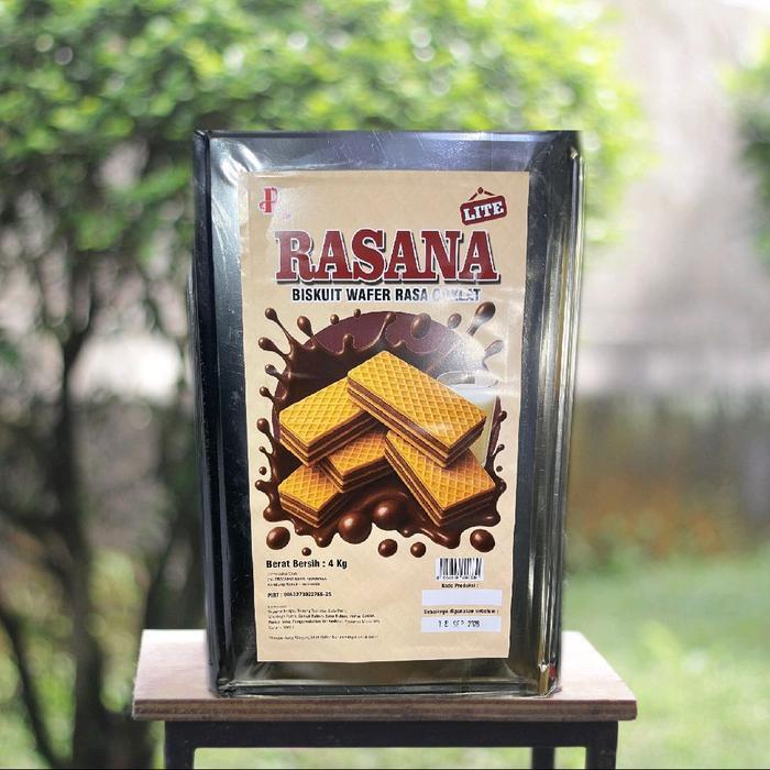 PROMO  Wafer Rasana Lite Kaleng 4 Kg // Snack Wafer Aneka Rasa - Coklat, Packing Kayu