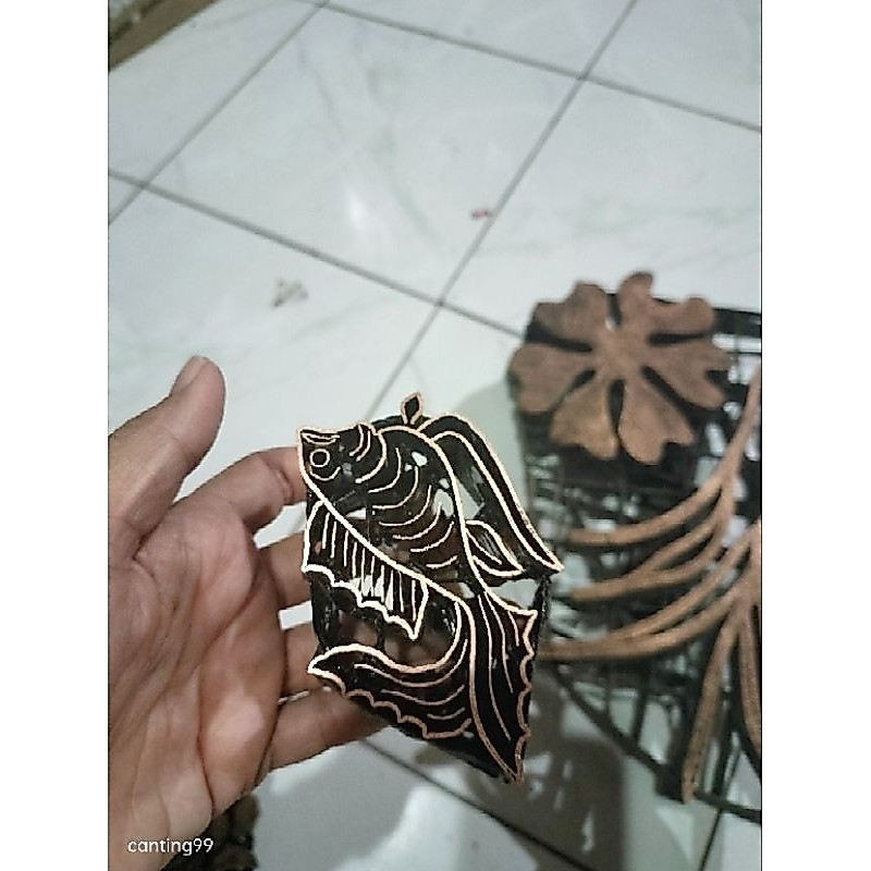 canting cap