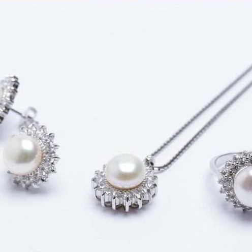 Set Perak Emas Putih dan Mutiara ASLI - P Set 017 + Free Velvet Box