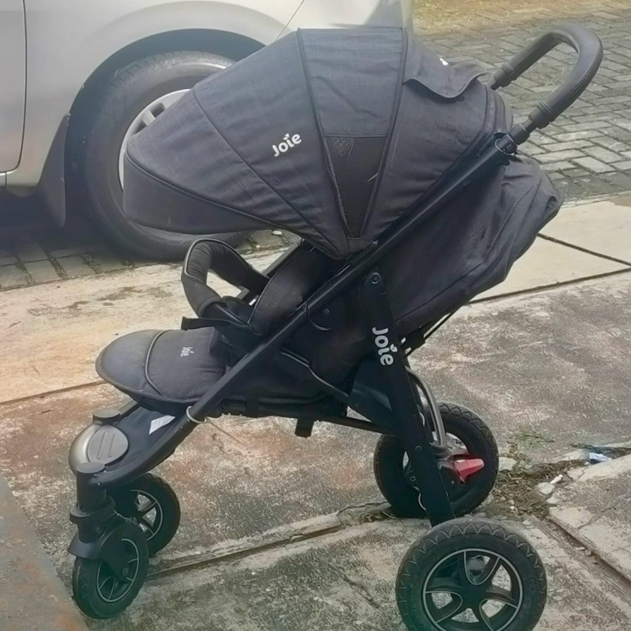 preloved stroller joie