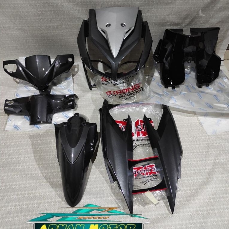 Body Set Halus Vario Techno 110 Karbu Warna Abu Abu Tua Grey Merek Tenshi