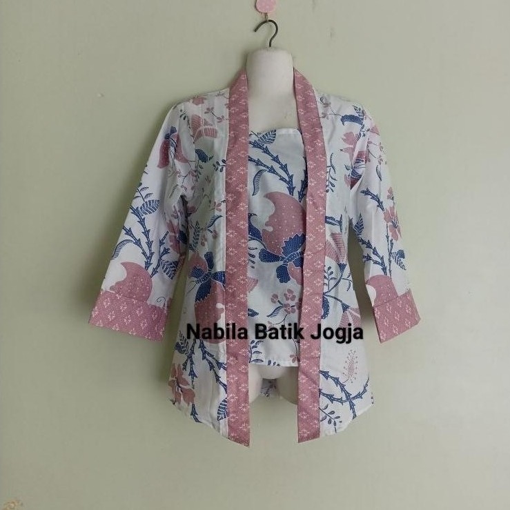 Blus Batik Model Kebaya Kutubaru / Kebaya Batik Katun