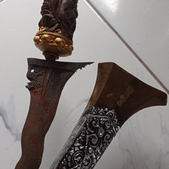 keris Bali pamor kulit semangka panjang bilah 37cm