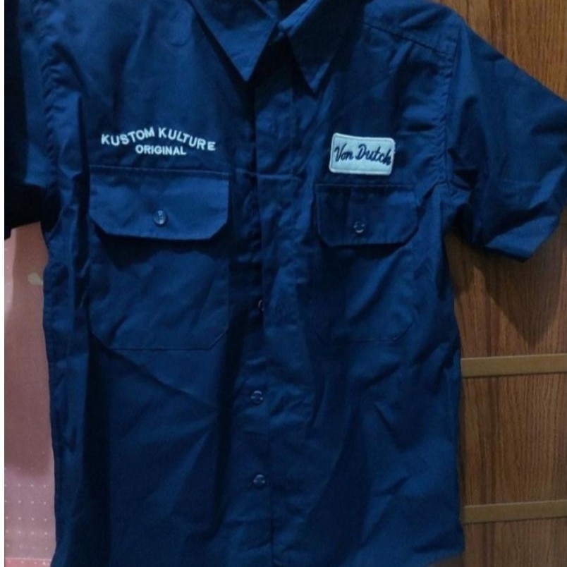 kemeja von dutch