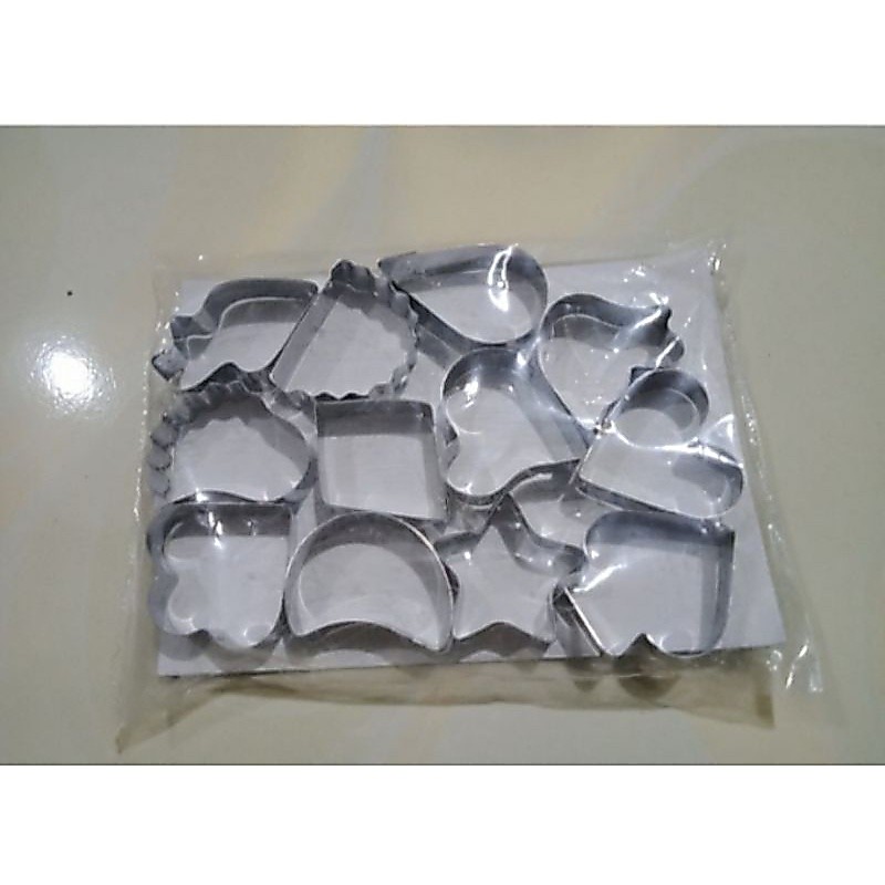 cetakan kue kering/ cetakan coklat /cetakan kue kacang 12 bentuk