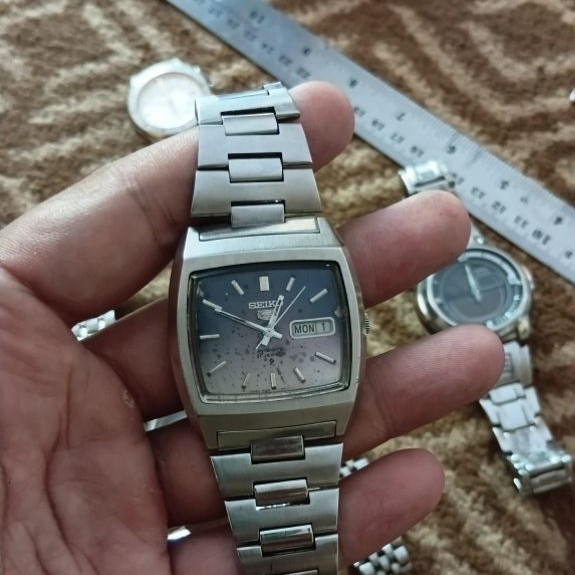 seiko 5 6319