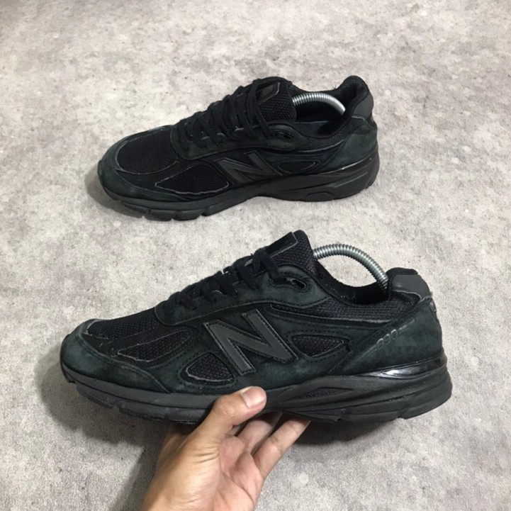 New Balance 990v4 Black