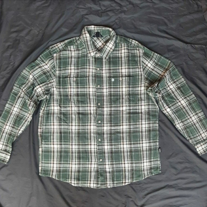 EDDIE BAUER FAVORITE FLANNEL RELAXED FIT SHIRT PAID GREEN_01 KEMEJA PRIA LENGAN PANJANG ORIGINAL