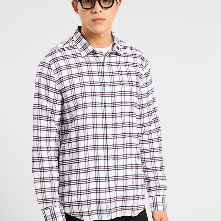 MANZONE - Kemeja Kotak-Kotak Lengan Panjang Pria Kaysen 01 Modern Fit - White