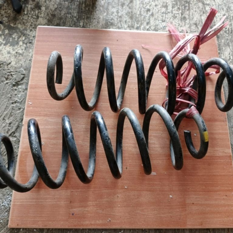 per keong mobil bekas bahan membuat pisau atau golol