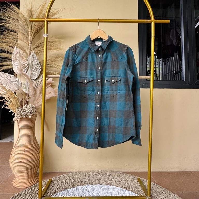 Kemeja flanel Levis kancing baru S original