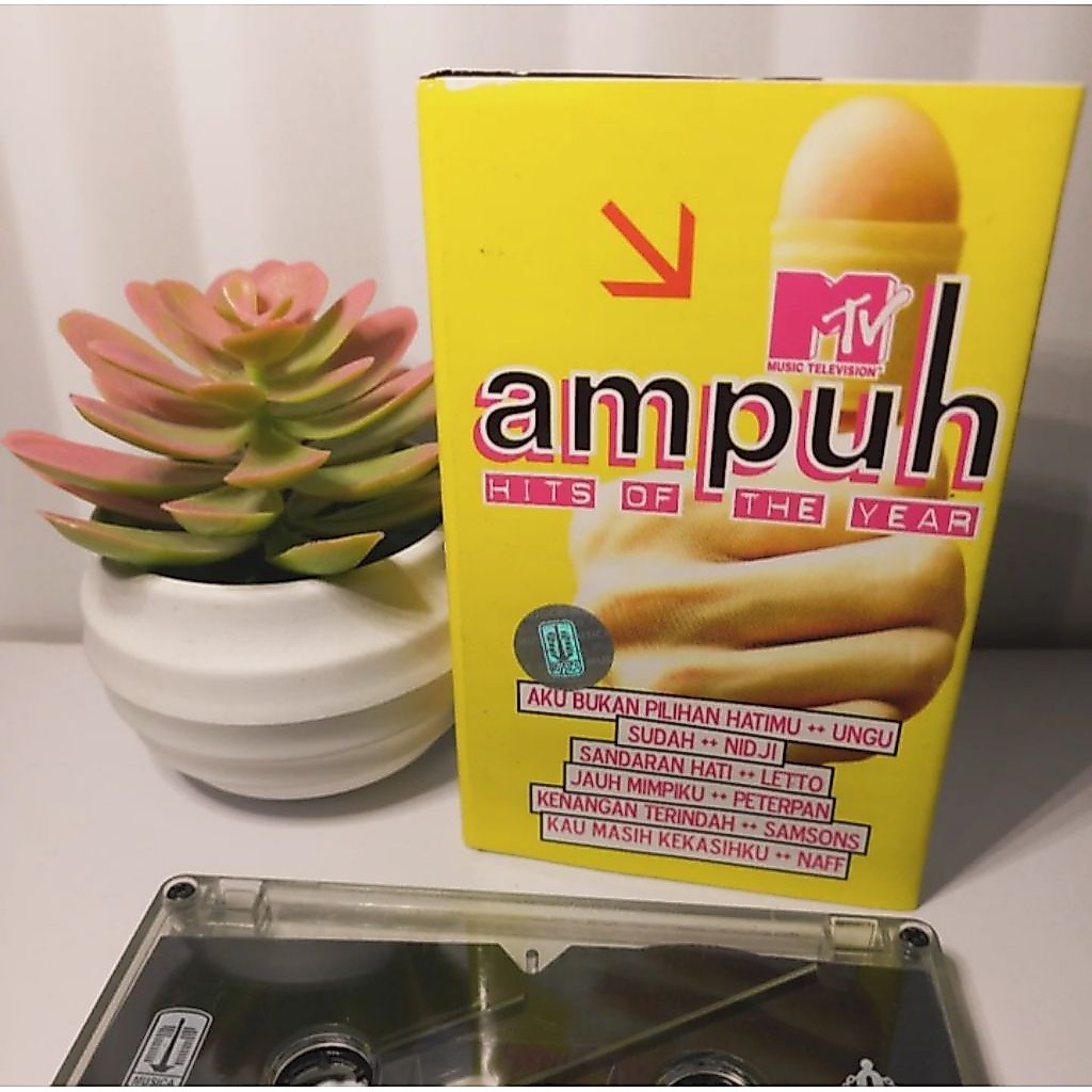 Kaset Kompilasi MTV Ampuh - Hits Of The Year