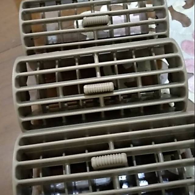 AM - Grill Kisi Kisi AC Double Blower Kijang Kapsul