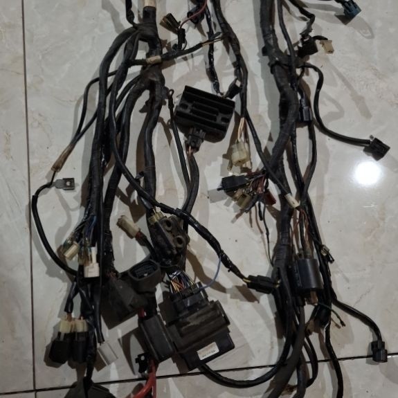 kabel body r15 v2