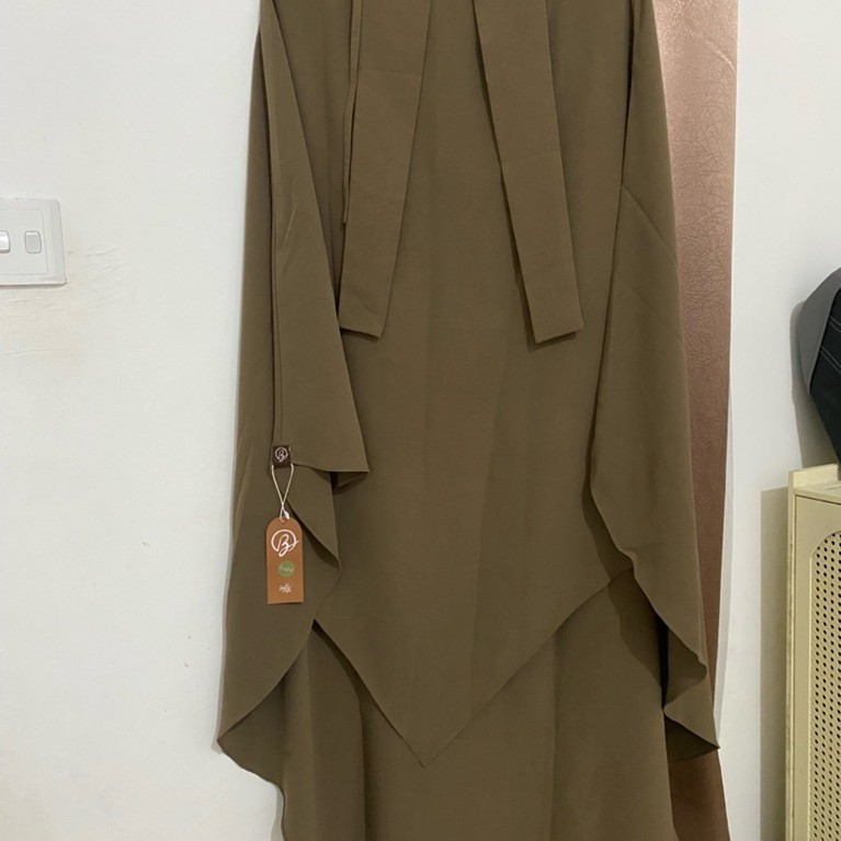 NWT Belle Khimar by Bellezash cutting FK
