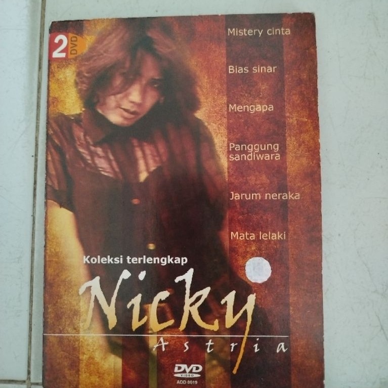 DVD Nicky Astria