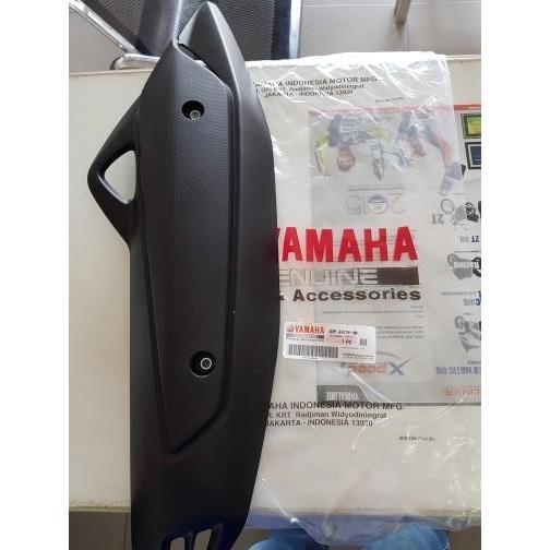 cover knalpot nmax / tameng knalpot nmax / pelindung knalpot nmax ori - cover knalpot