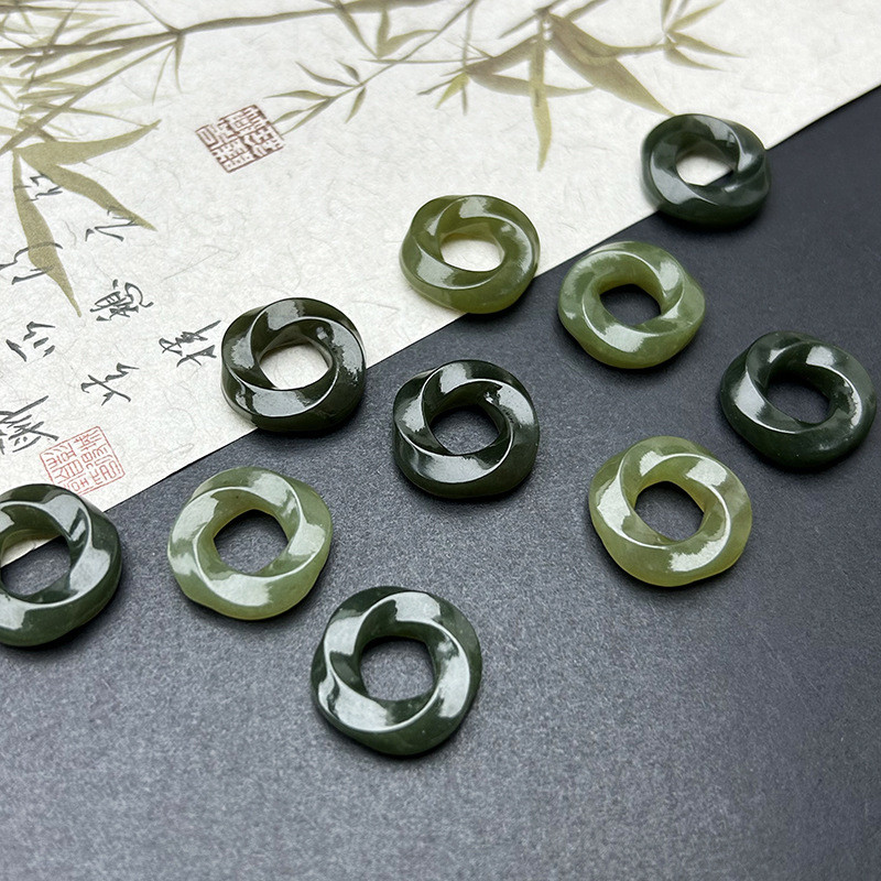 Giok Hetian Alami, liontin cincin Mobius, liontin giok.