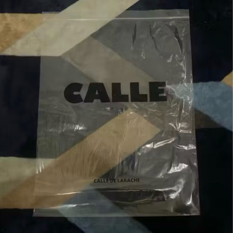 PLASTIK HOODIE CALLE DE LARACHE (CDL)