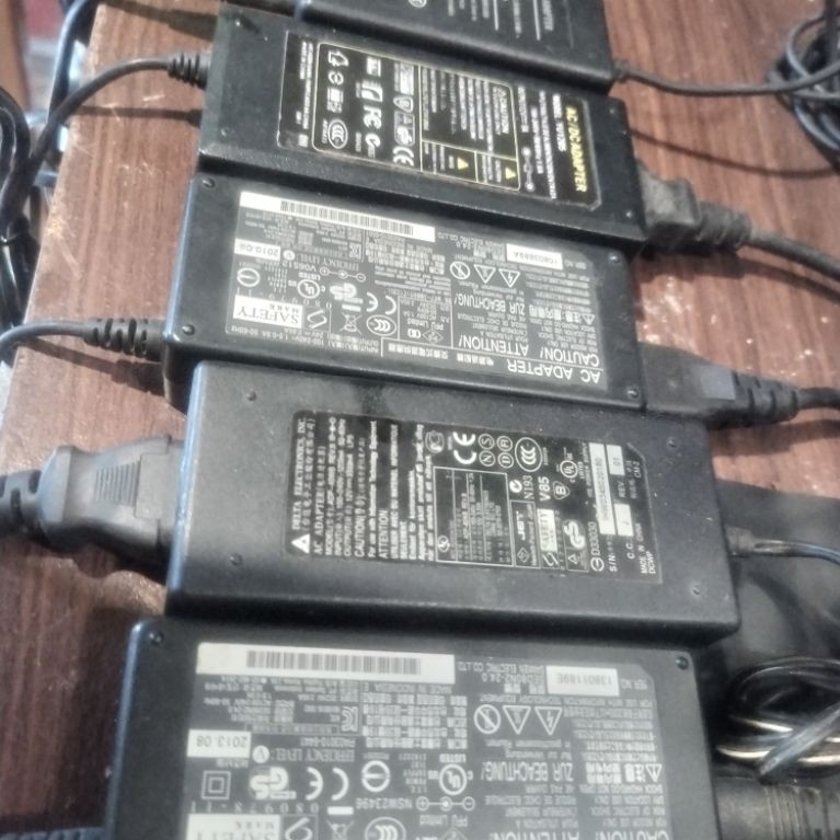 Adaptor bekas ori/adaptor