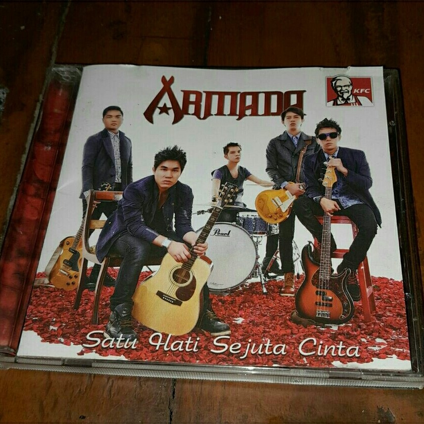CD musik Armada satu hati sejuta cinta