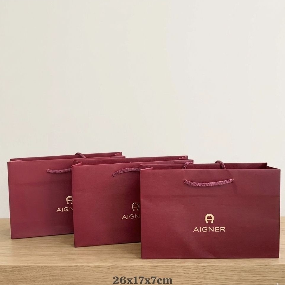 paper bag aigner ori store