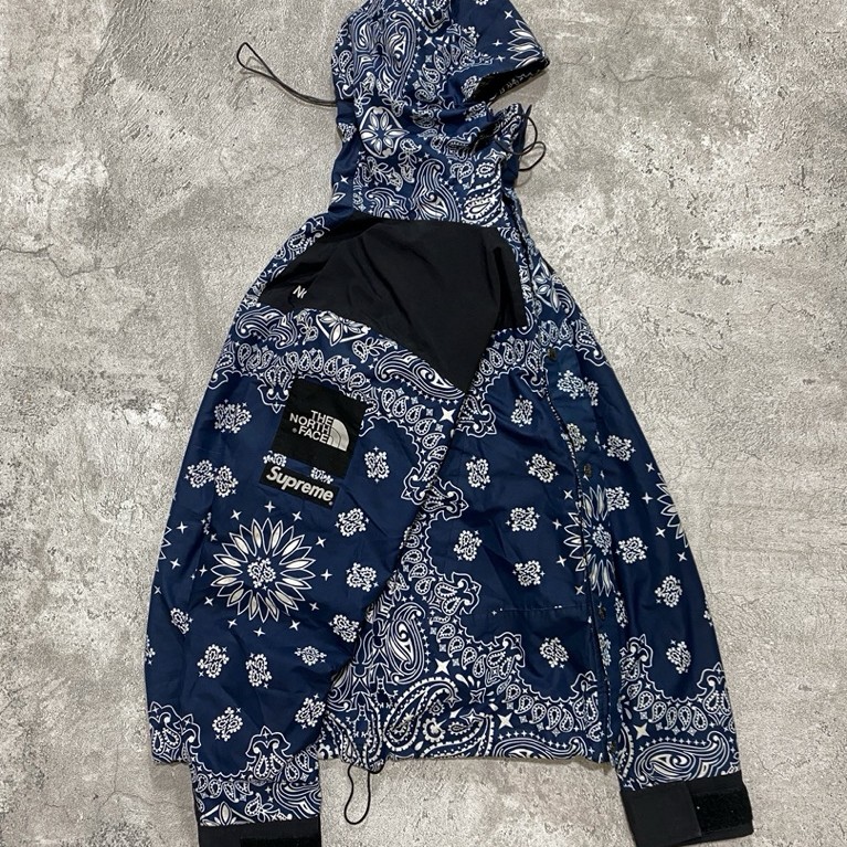 The North Face x Supreme FW14 Bandana Mountain Jacket
