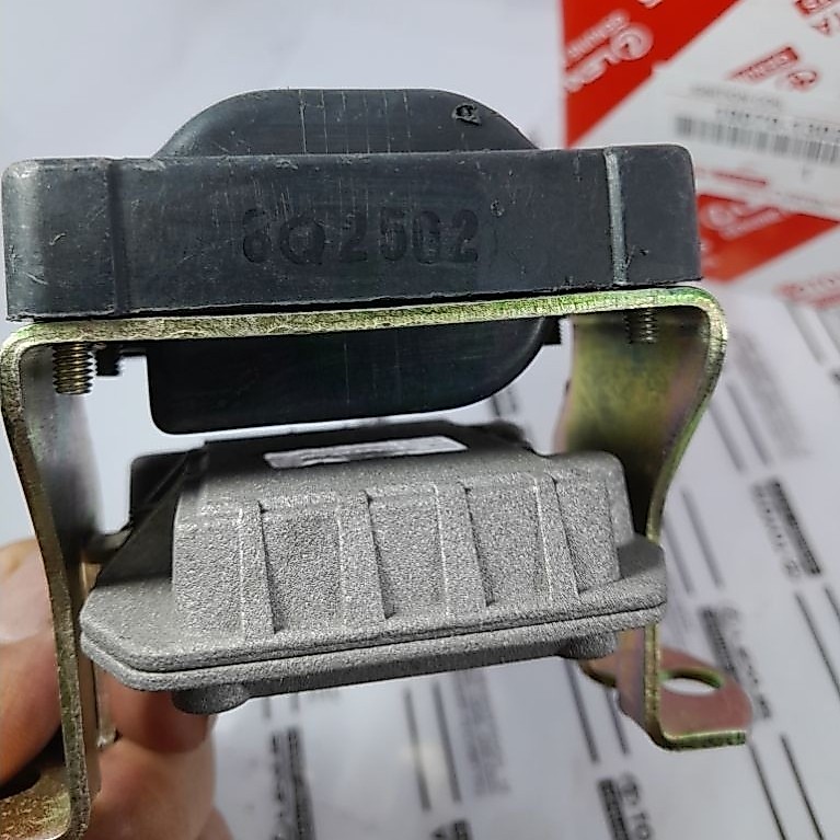 Ignition Coil Igniter Koil Cdi Toyota Kijang Efi 1.8 1800Cc Original