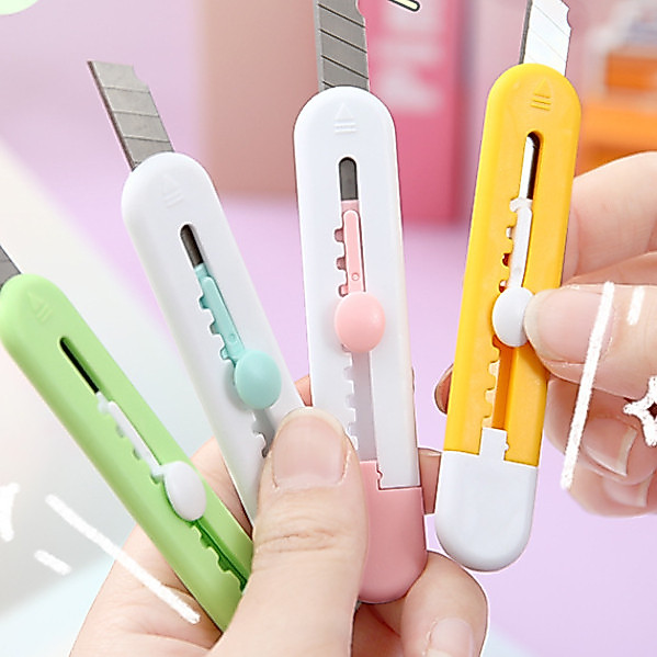 Cutter Mini Motif Polos Gammaraki 6234/ Pisau Silet Ukir Kecil / Mini Cute Cutter Pemotong Kertas / 
