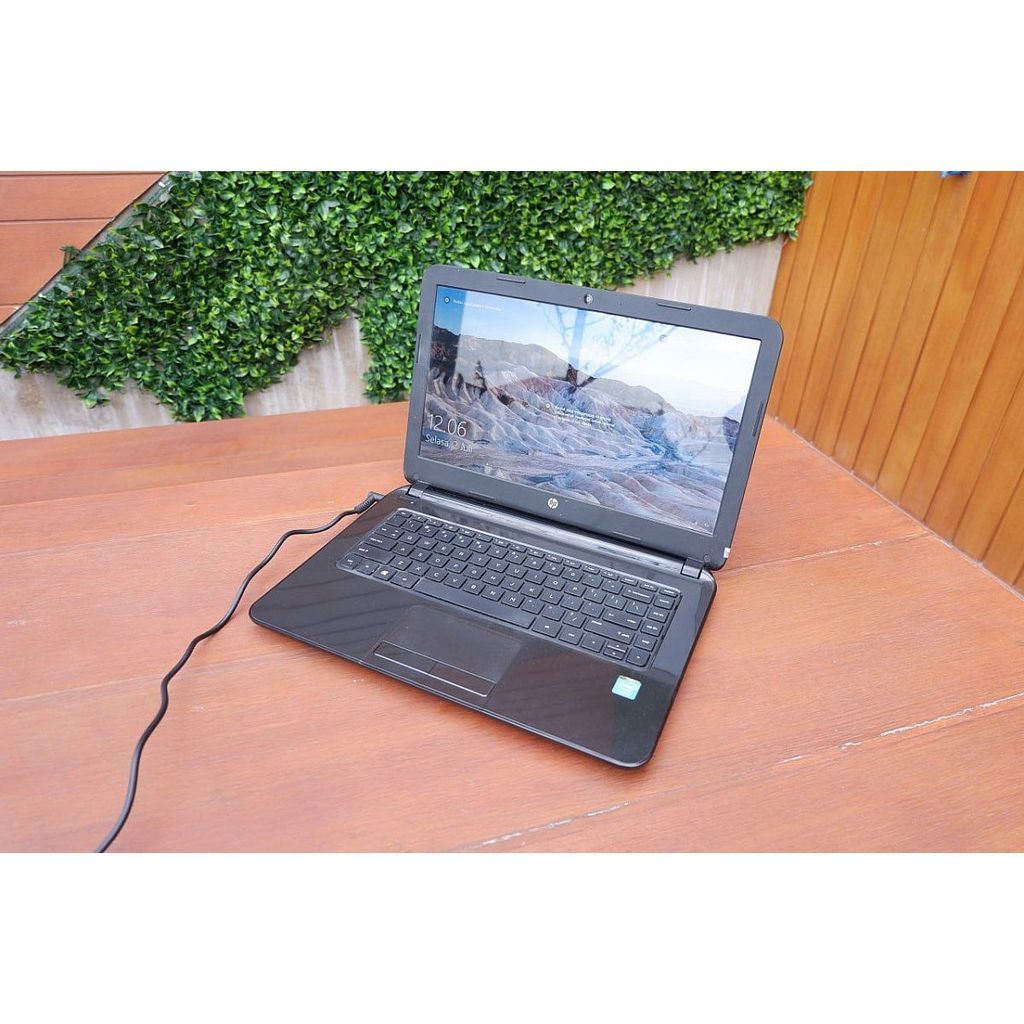 HP 14 Notebook PC Celeron N2840 Ram 2GB HDD 500GB