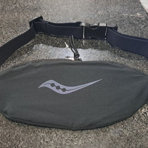 Tas Pinggang Lari Saucony Original