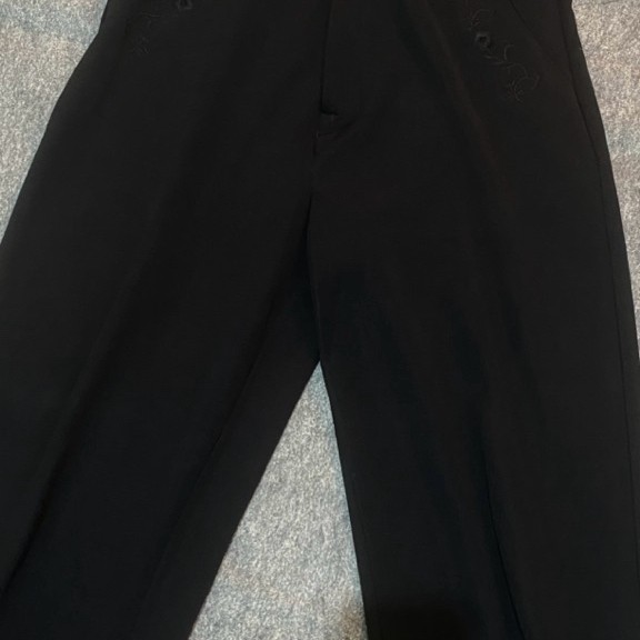 preloved celana hitam wanita / celana hitam / preloved celana hitam / preloved celana hitam wanita /