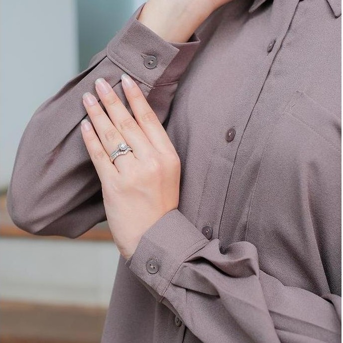 Dean's - Lois Shirt | Atasan Wanita | Kemeja Oversize Wanita | Kemeja Wanita Lengan Panjang