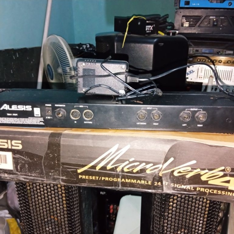 efek vocal alesis malaysia bekas
