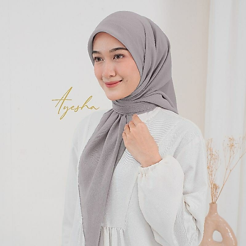 Basic Plain Ash Grey Hijab Segi Empat [POLLYCOTTON PREMIUM] Jahit Tepi - by Ayesha
