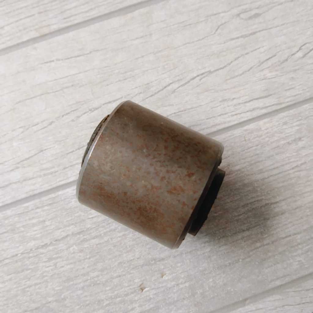 NOS/BOSH SHOCK BELAKANG  FINO XEON XRIDE NEW OLD STOCK