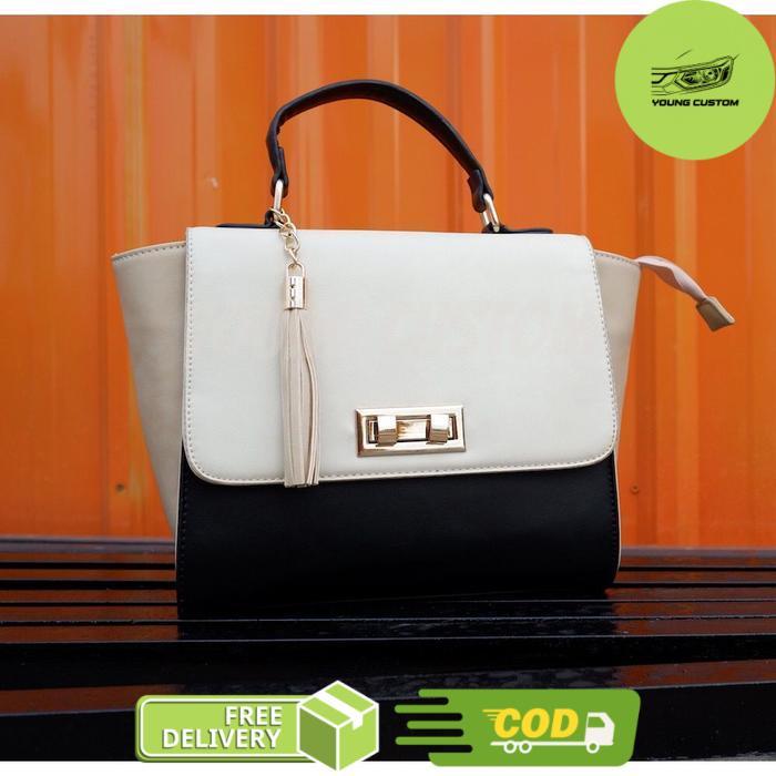 Tas Kerja Wanita PU Elegance Trapeze Hand bag import hitam kombinasi krem / Slingbag - Krem - hitam