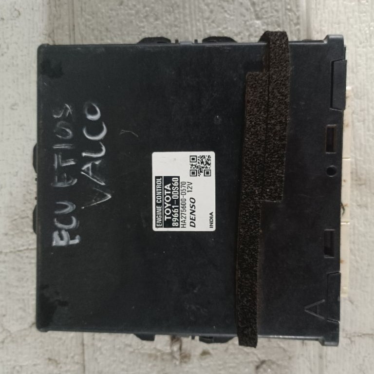 ECU Toyota Etios Liva Ex-Taxi 1.5 2013