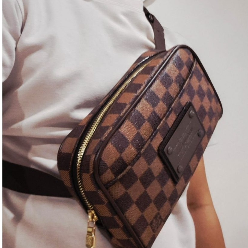waist bag / tas pinggang/  louis vuitton cewe/cowo