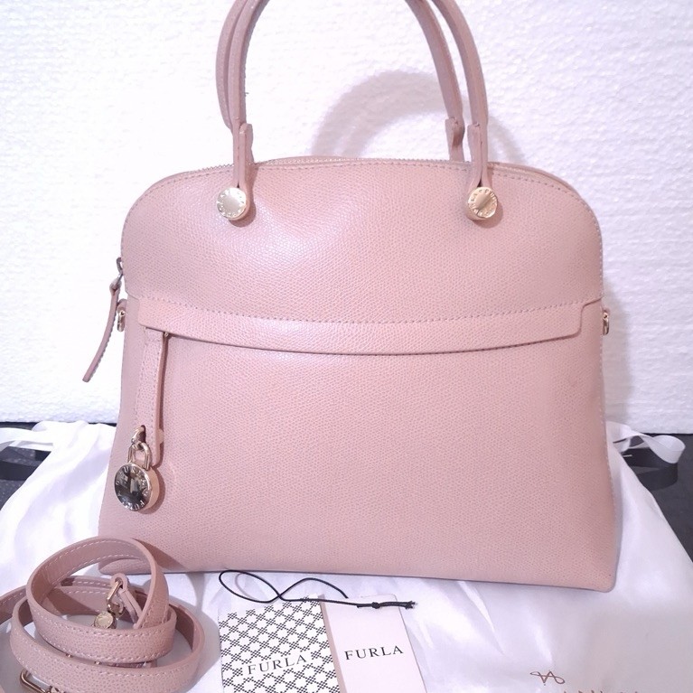 Preloved Furla Piper Dome (medium)