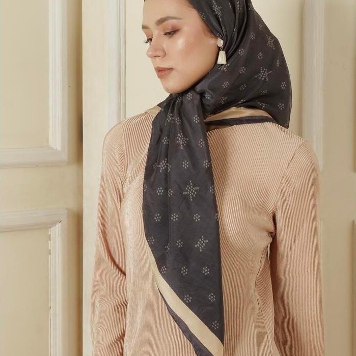 Khanaan + Scarf Monogram + Ocean Blue